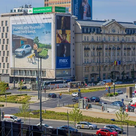 Lejlighed Beautiful With Balcony In Heart Of By Renters *