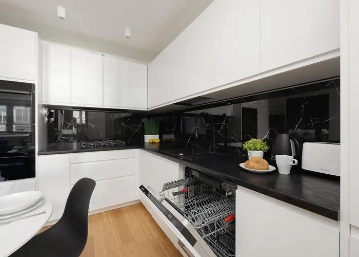 Apartman Beautiful With Balcony In Heart Of By Renters *